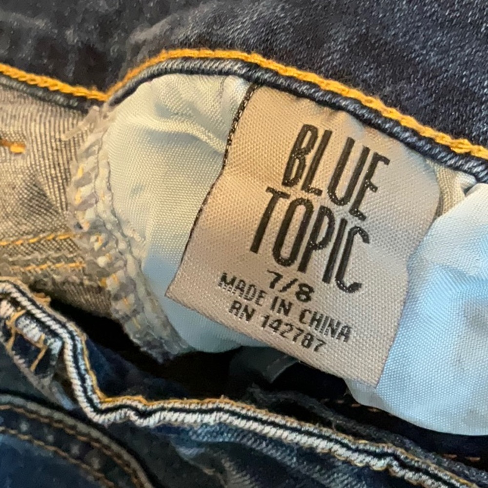 Blue Topic~Skinny Distressed~Cute 💙❤️ - Picture 7 of 11